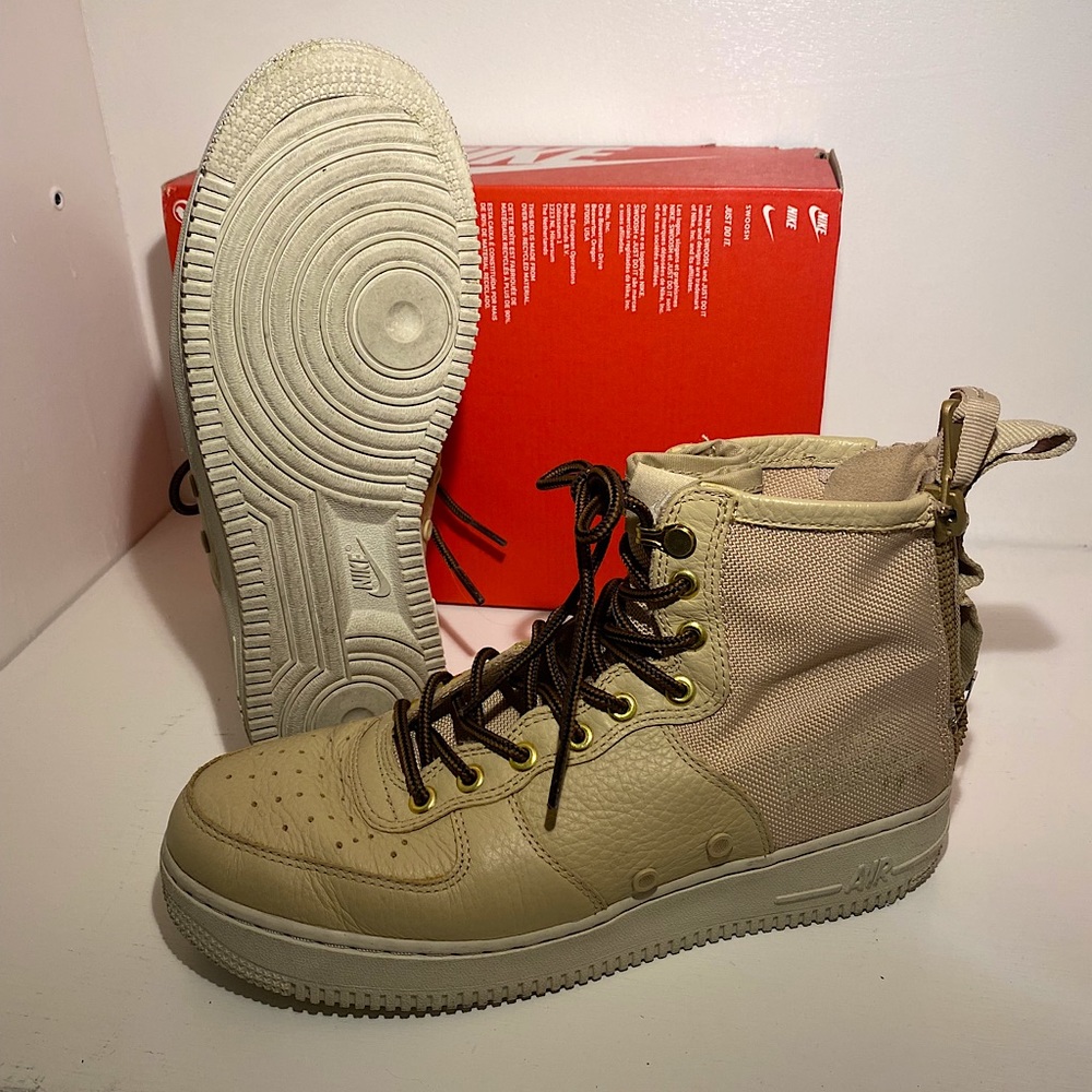 Pre owned Nike SF AF1 men’s size 8 women’s 9.5.